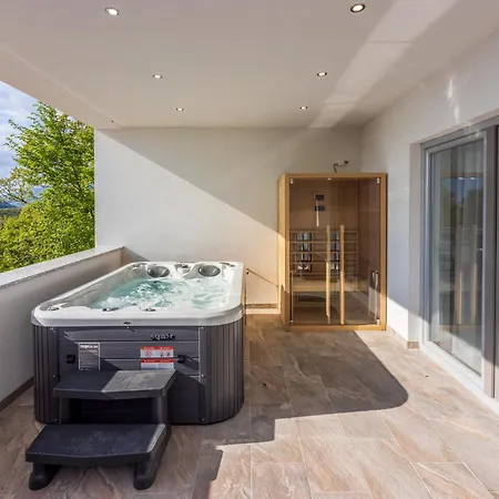 펜션 Linda Kucica 2 크리크베니카